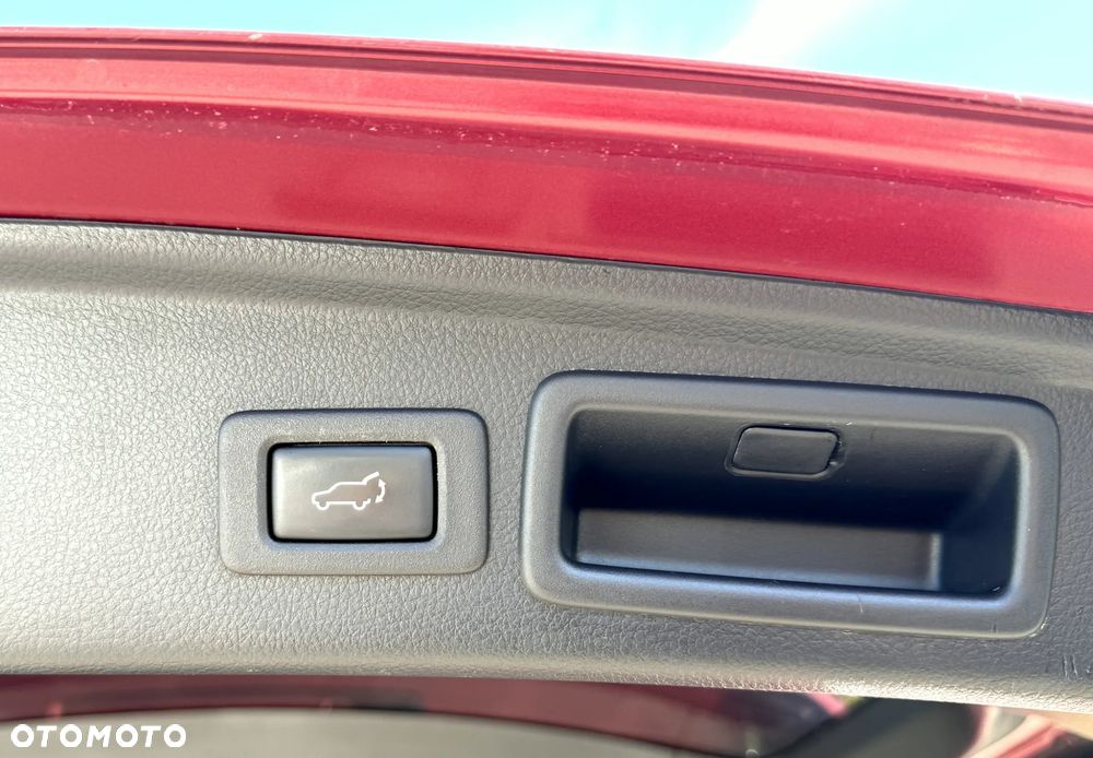 Subaru Forester 2.0i Platinum Lineartronic - 29