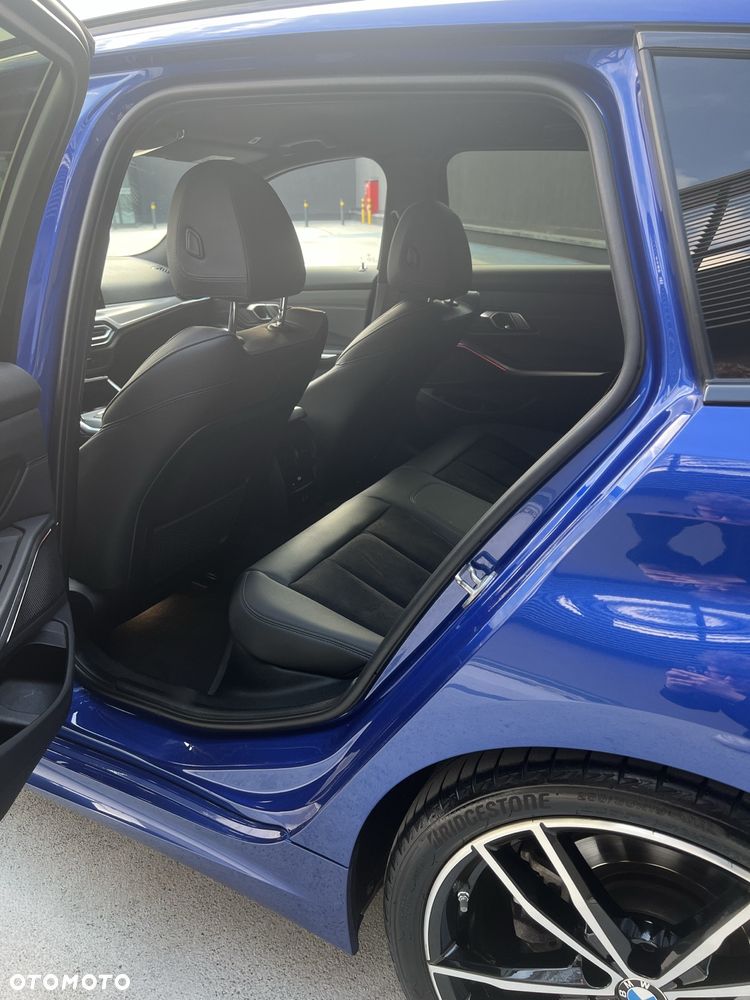 BMW Seria 3 320d xDrive M Sport sport - 25