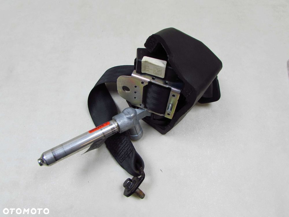 VOLVO V50 LIFT 07-13 PAS BEZPIECZENSTWA NAPINACZ TYL TYLNY PRAWY 8639553 - 1