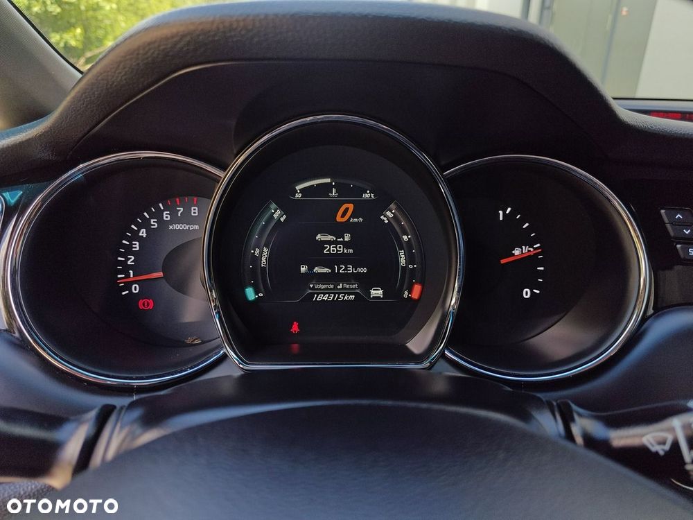 Kia Ceed - 12