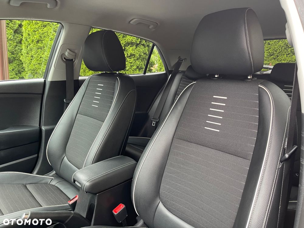 Kia Rio 1.2 GT-Line - 25