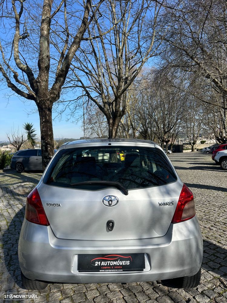 Toyota Yaris 1.0 VVT-i AC - 7