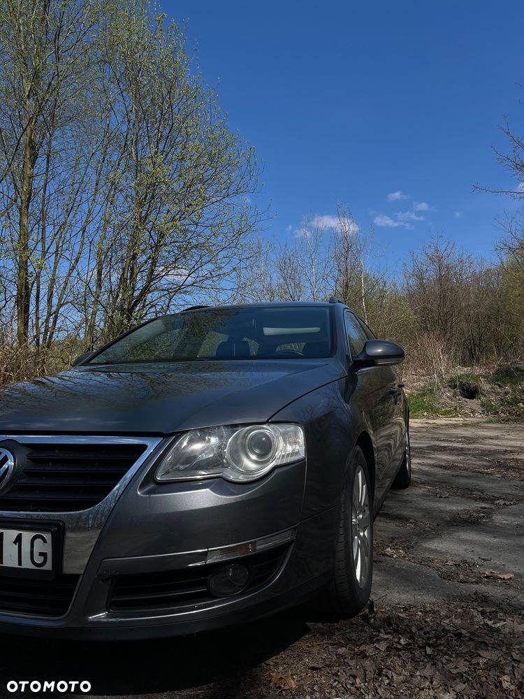 Volkswagen Passat 2.0 TDI Comfortline - 4