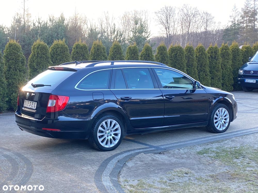 Skoda Superb 2.0 TDI DSG Elegance - 5