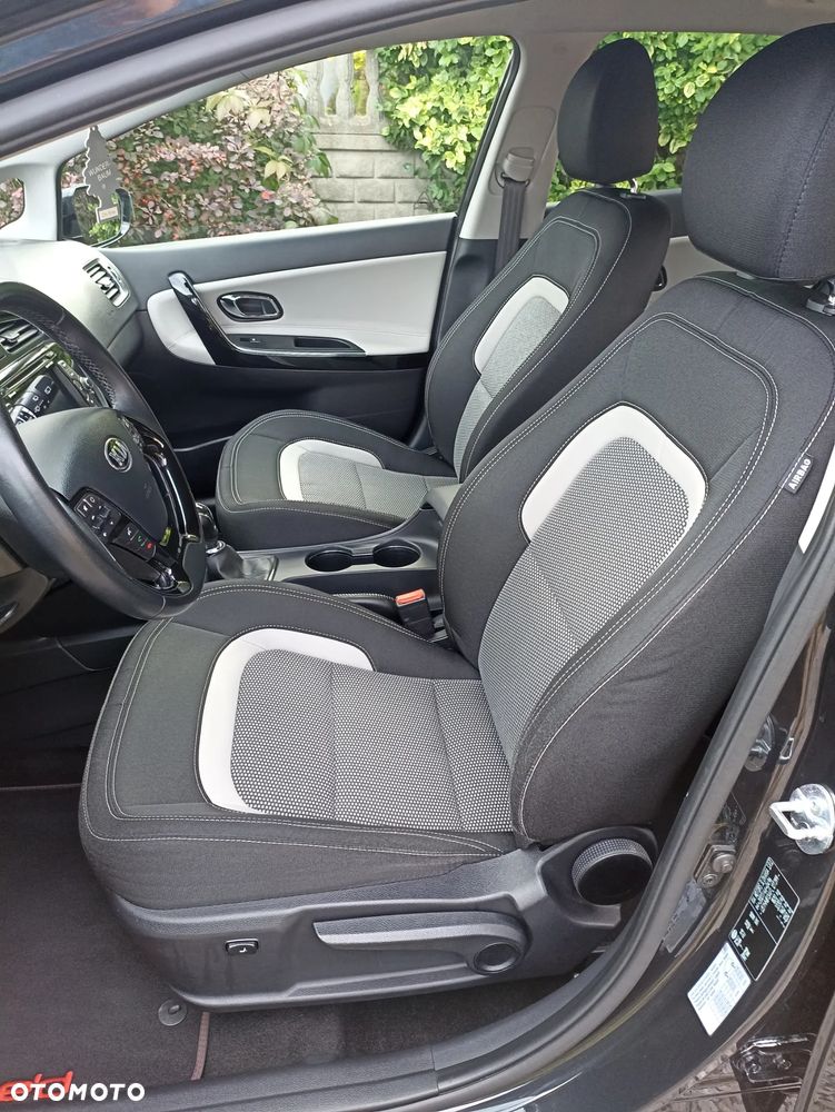 Kia Ceed - 16