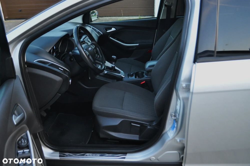 Ford Focus 1.0 EcoBoost Start-Stopp-System Business Edition - 27