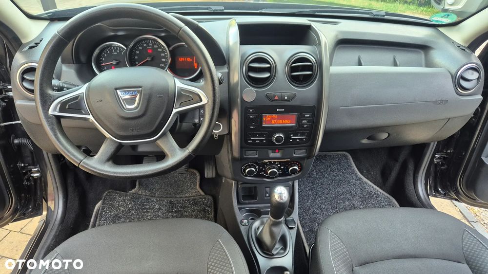 Dacia Duster SCe 115 4x2 Prestige - 27