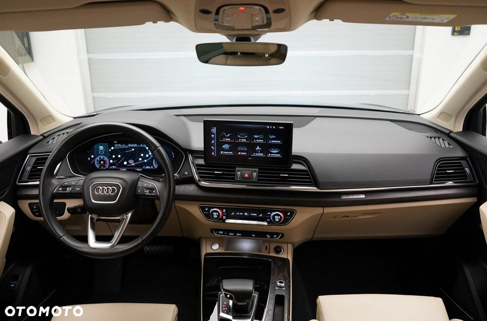 Audi Q5 Sportback - 16