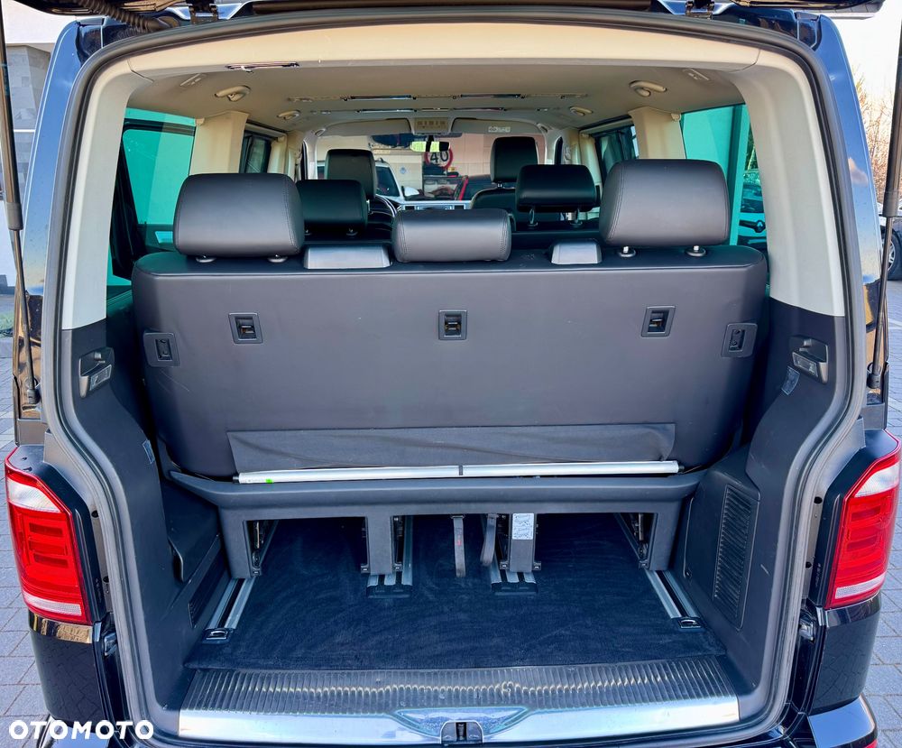 Volkswagen Multivan - 20