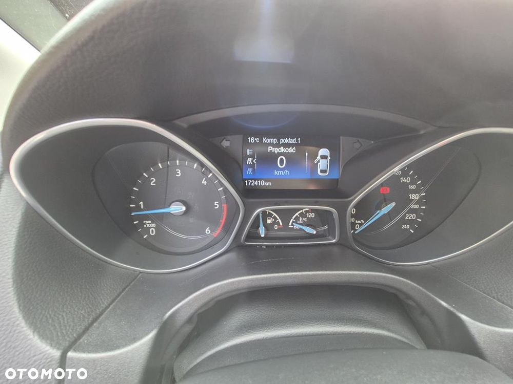 Ford Focus - 8