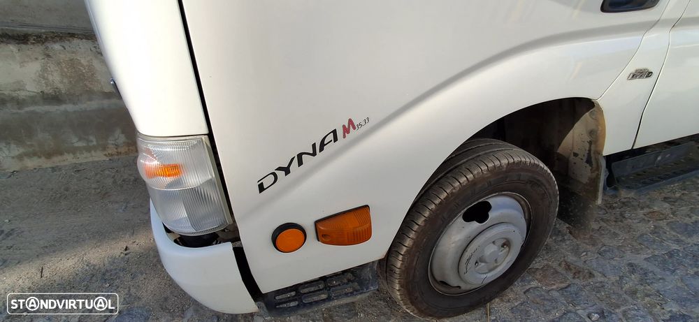 Toyota DYNA M35.33 - 3