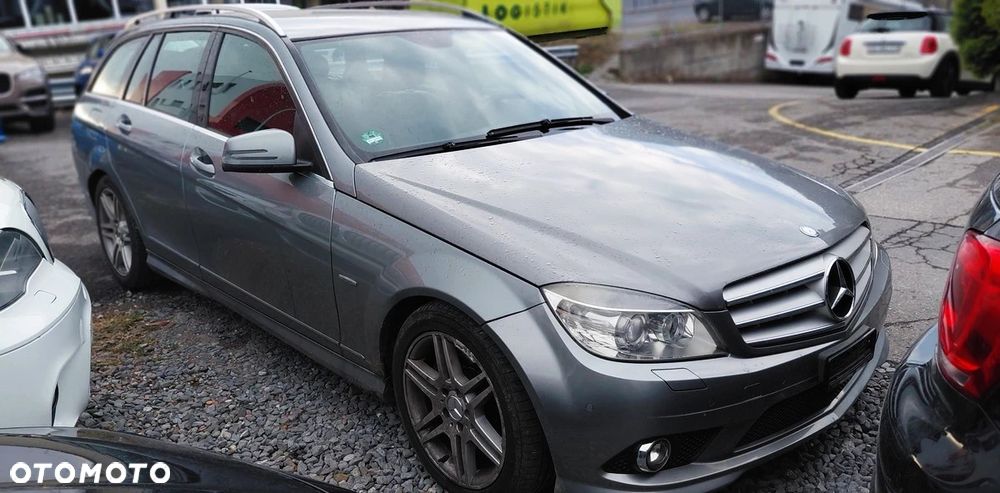 Mercedes-Benz Klasa C 320 CDI DPF 4Matic 7G-TRONIC Elegance - 4