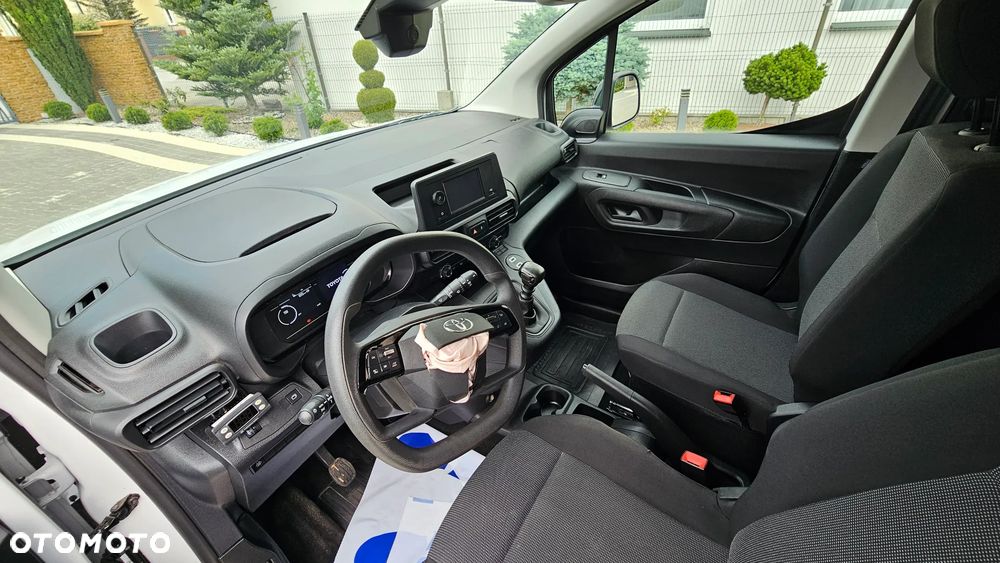Toyota PROACE CITY - 12