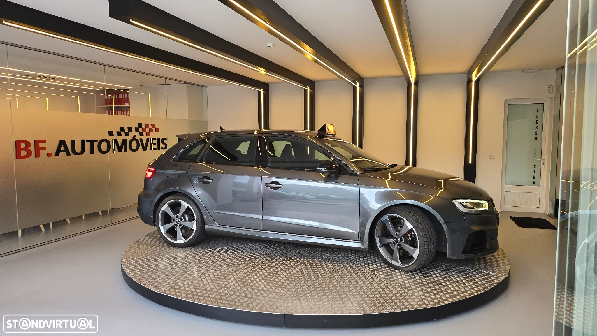 Audi RS3 Sportback 2.5 TFSI quattro S tronic - 5