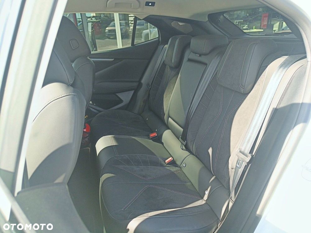 DS Automobiles DS 4 - 12