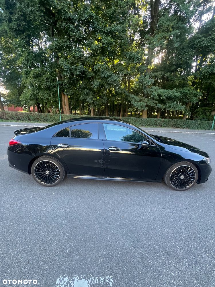 Mercedes-Benz CLA 250 4Matic 7G-DCT - 9