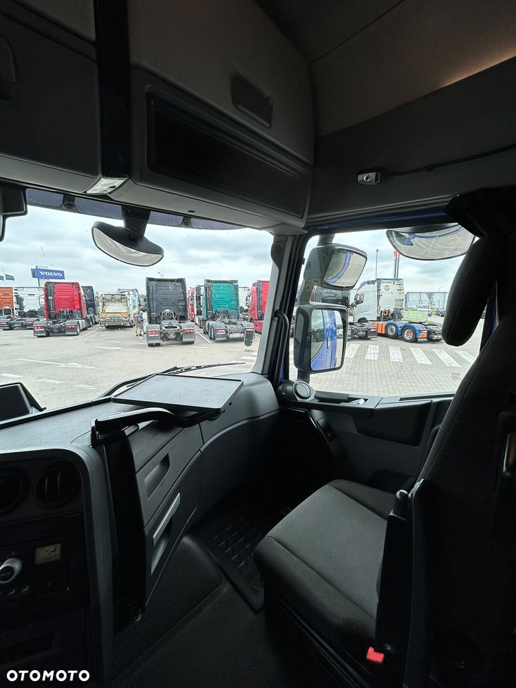 Renault T 480 High - 12