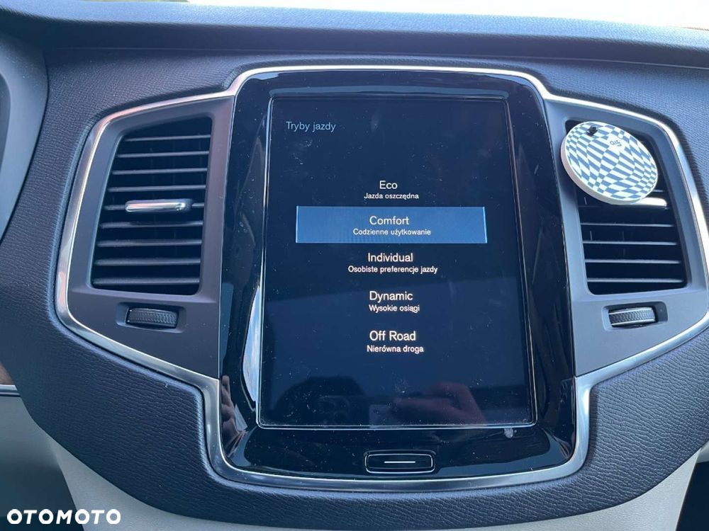Volvo XC 90 B5 B AWD Plus Bright - 22