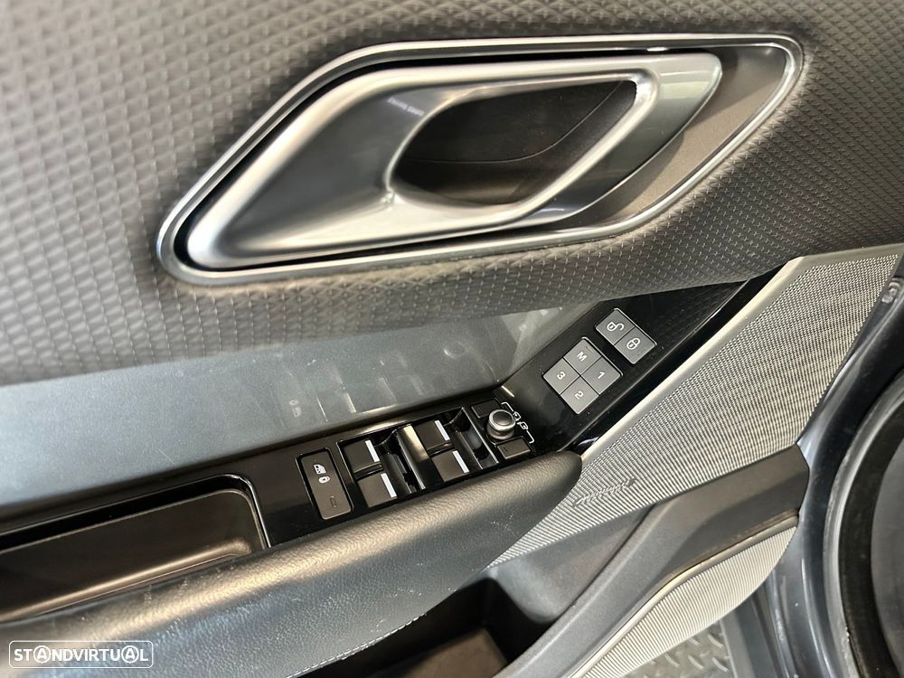 Land Rover Range Rover Velar 2.0 D SE - 16