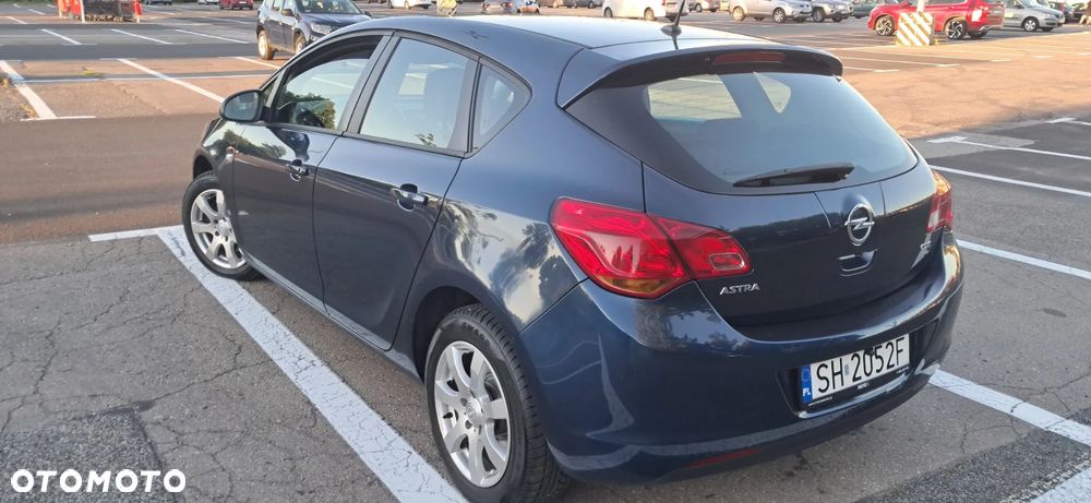 Opel Astra 1.7 CDTI ecoFLEX - 36