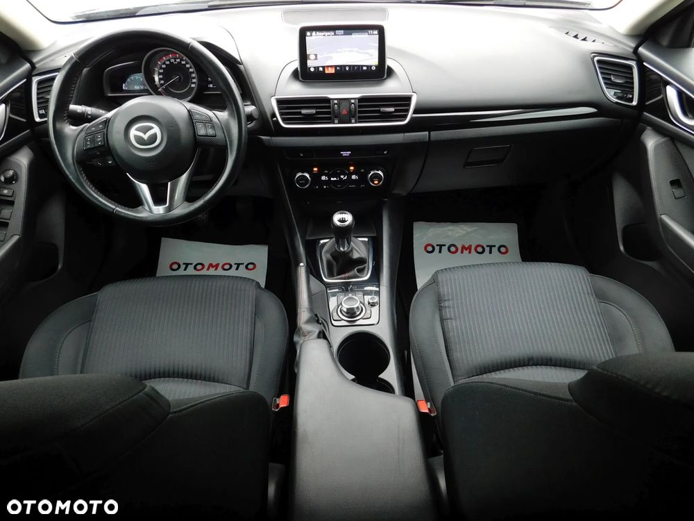 Mazda 3 2016 photo 3
