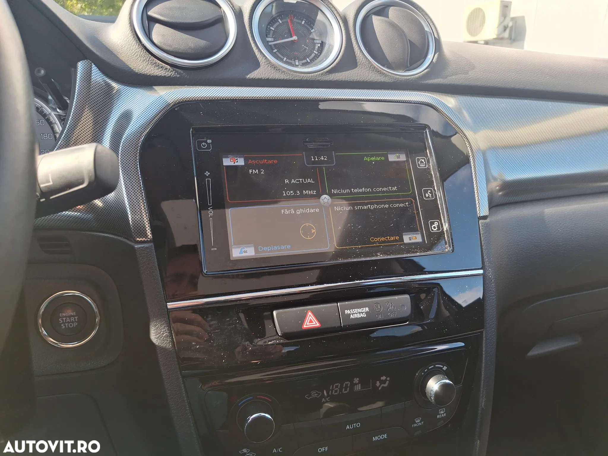 Suzuki Vitara 1.4 Boosterjet AllGrip MHEV Luxus - 24