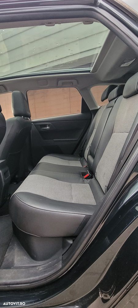 Toyota Auris - 17