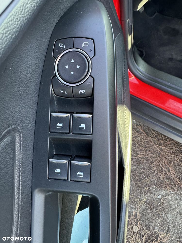 Ford Focus 1.5 EcoBlue Start-Stopp-System TITANIUM DESIGN - 26
