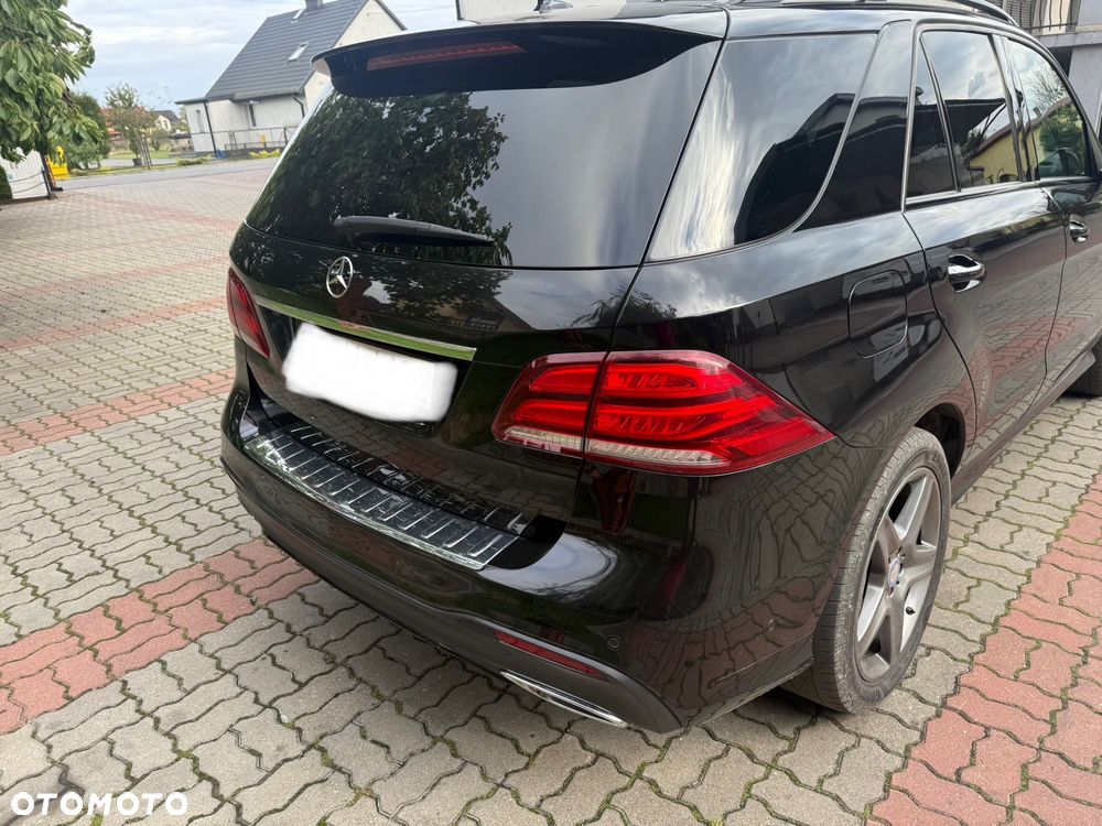 Mercedes-Benz GLE 350 d 4-Matic - 6