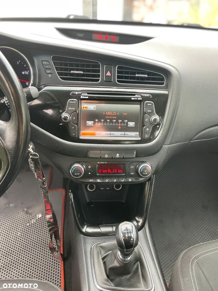 Kia Ceed 1.6 GDI Business Line - 11