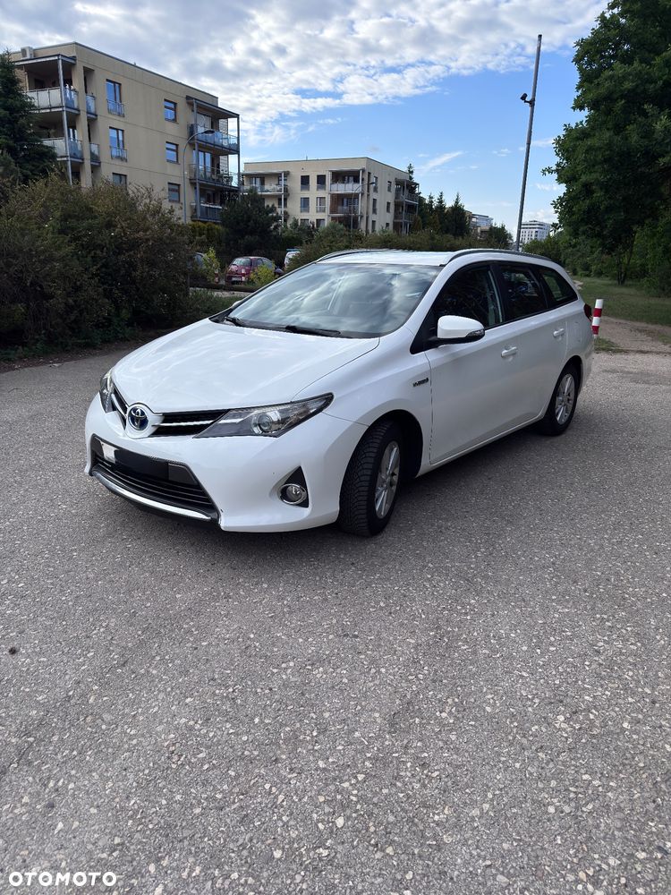 Toyota Auris - 1