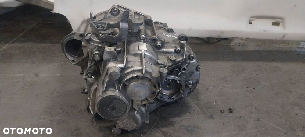 SKRZYNIA BIEGÓW + REDUKTOR SKODA OCTAVIA II 2.0 TDI JLR - 5