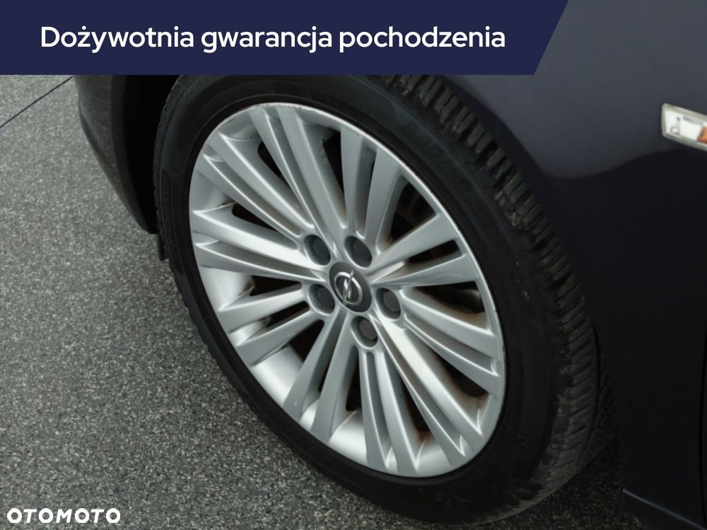 Opel Insignia - 21