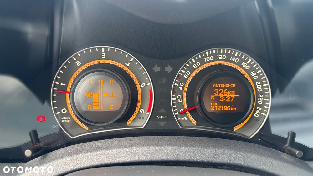 Toyota Auris 2.0 D-4D Executive - 29