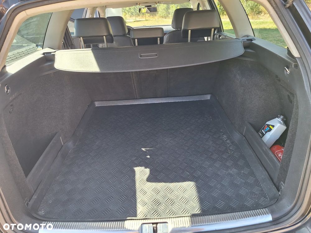Volkswagen Passat 2.0 TDI Highline DSG - 14