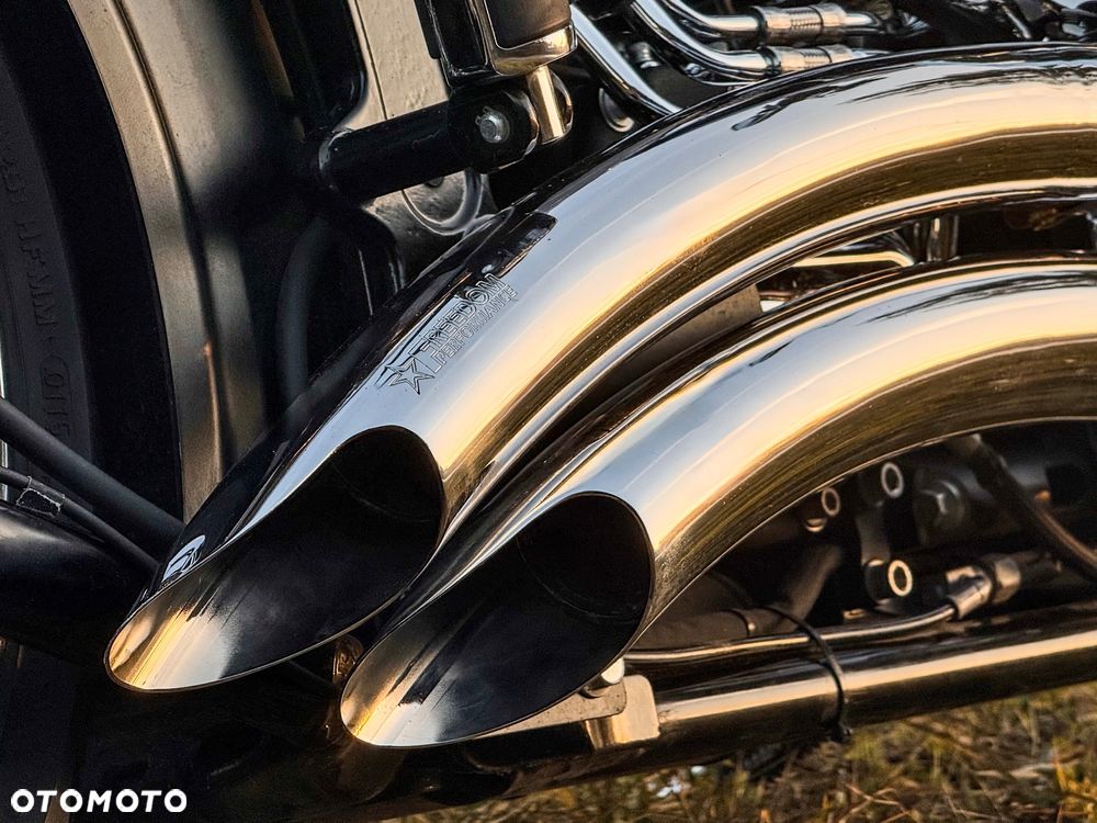 Harley-Davidson FXSB Breakout - 11