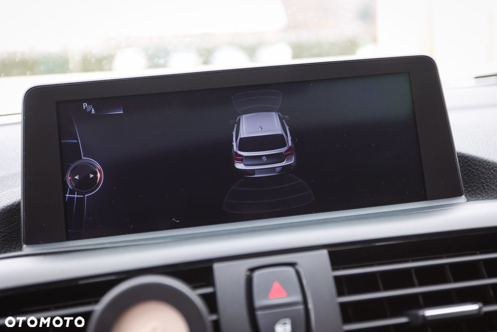 BMW Seria 1 118d Sport Line - 25