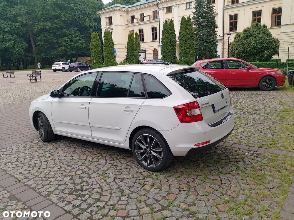 Skoda RAPID 1.4 TSI Ambition DSG - 5