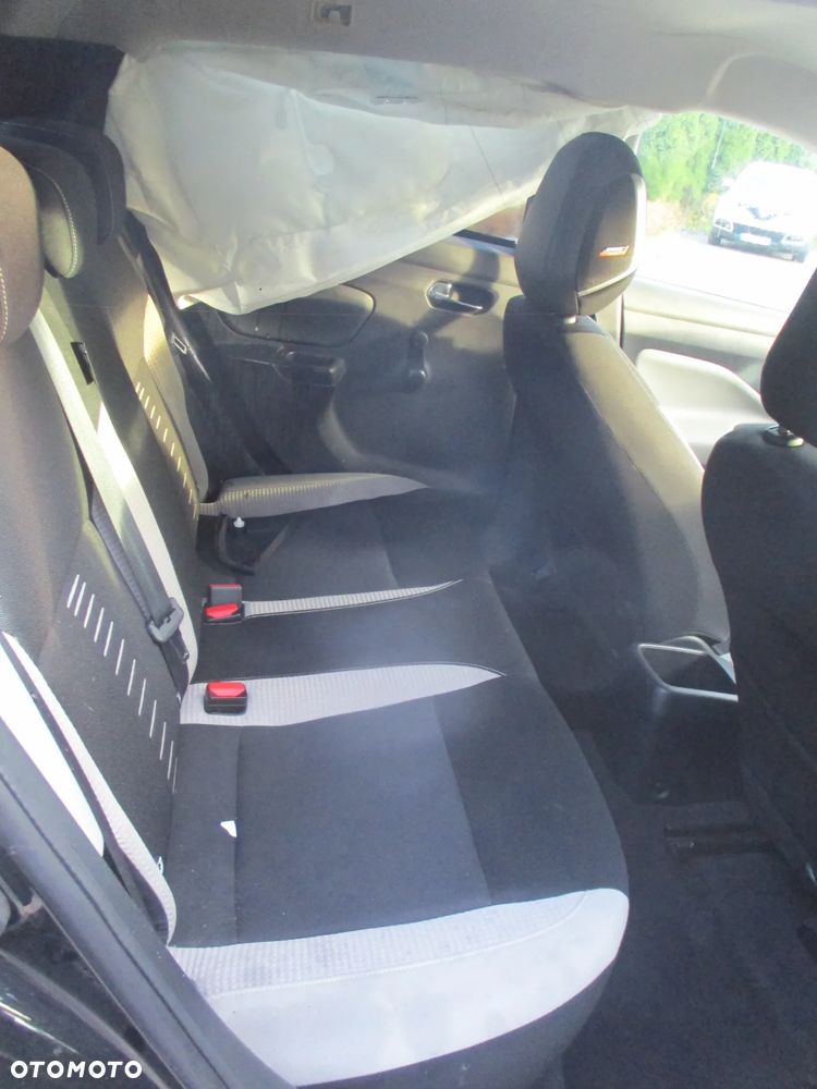 Nissan Micra 1.5 dCi Visia Plus - 14