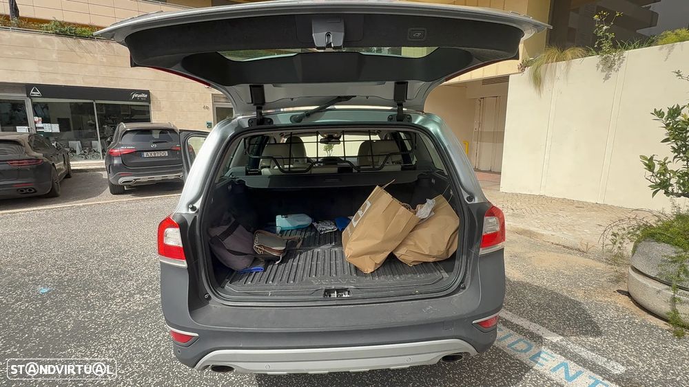 Volvo XC 70 2.0 D4 Summum Dynamic Geartronic - 11