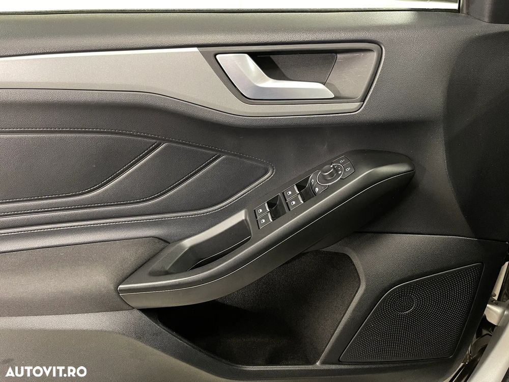 Ford Focus 1.5 EcoBlue Connected - 22