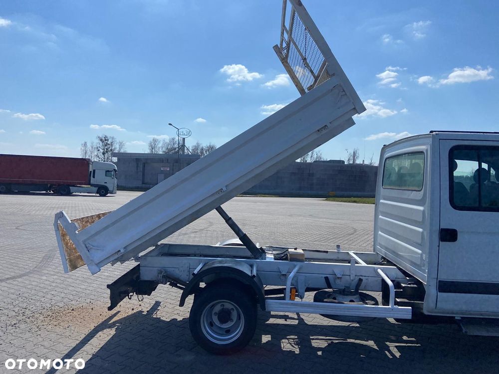 Renault Wywrotka Mascott - 22