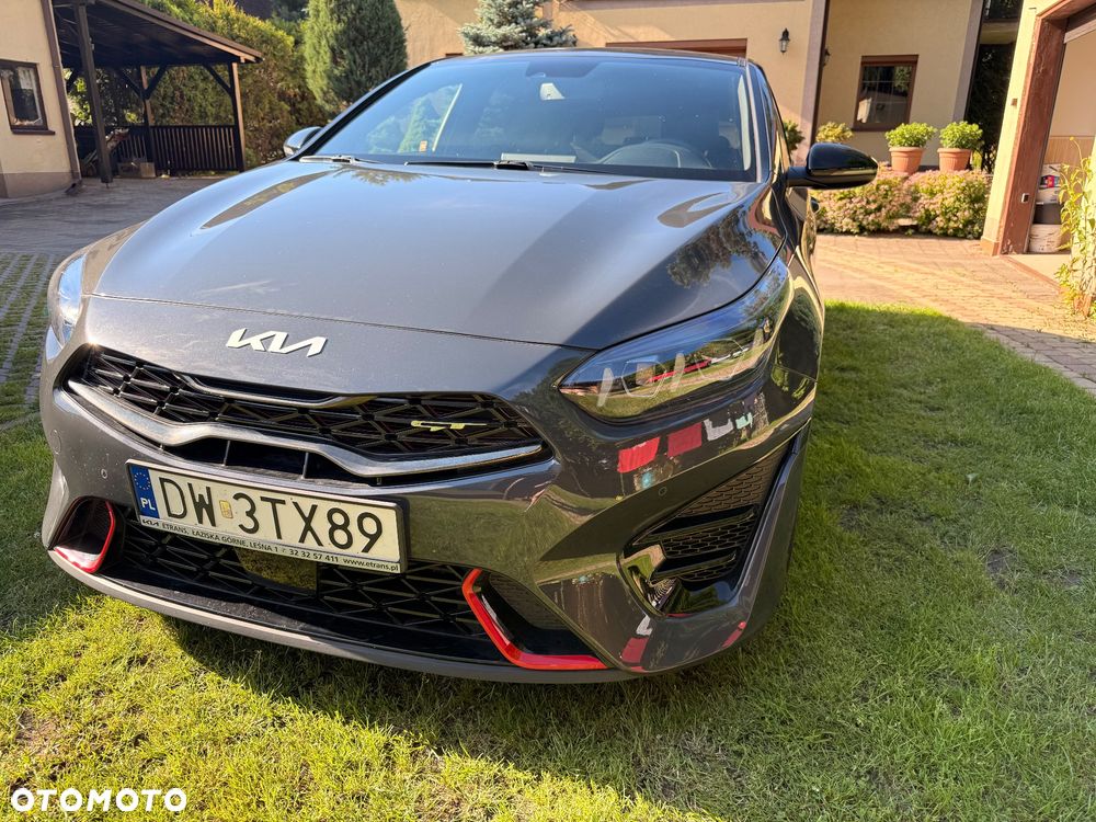 Kia ProCeed - 1