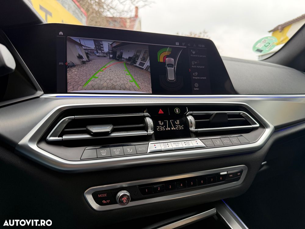 BMW X5 xDrive30d - 12