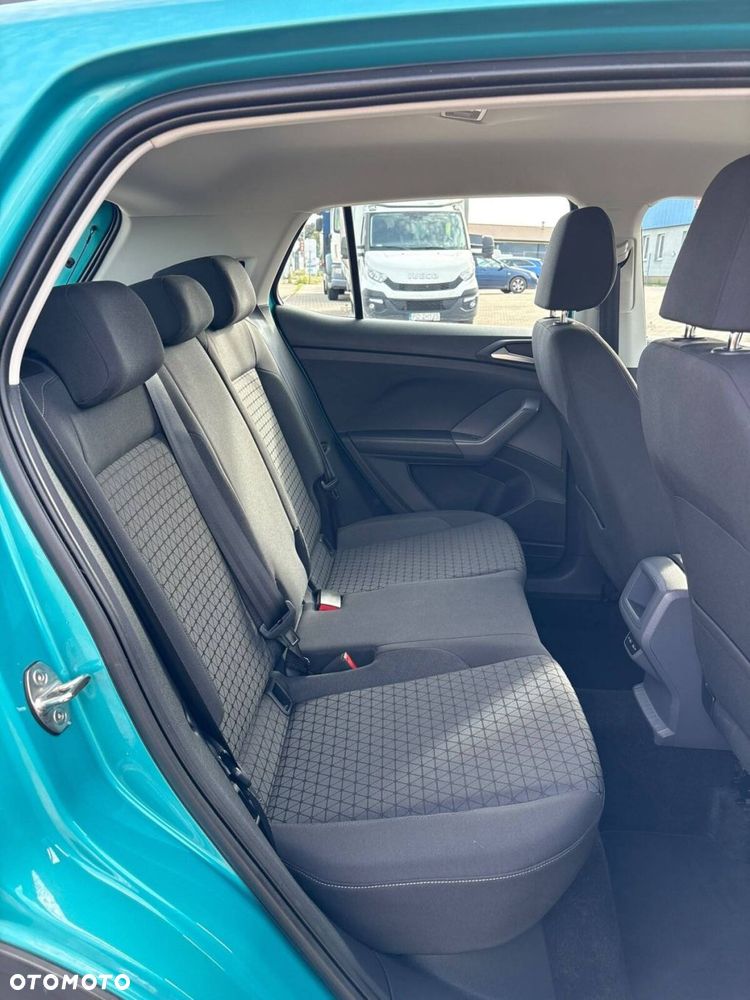 Volkswagen T-Cross - 28