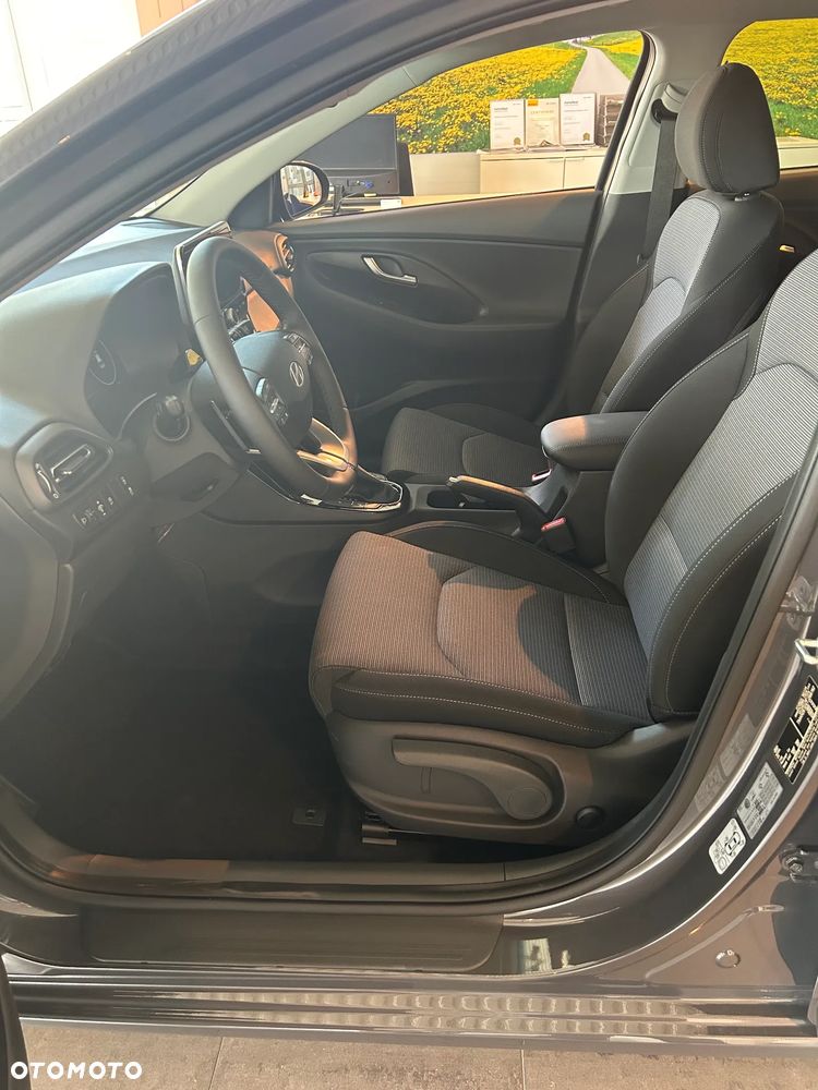 Hyundai i30 1.6 T-GDI Modern DCT - 10