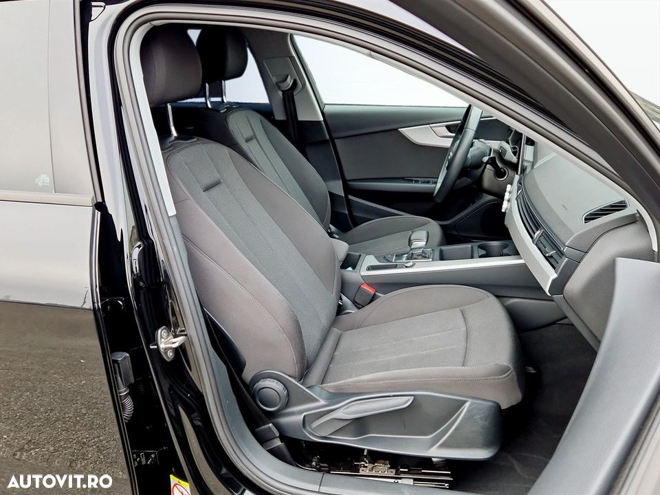 Audi A4 35 TFSI S tronic - 14