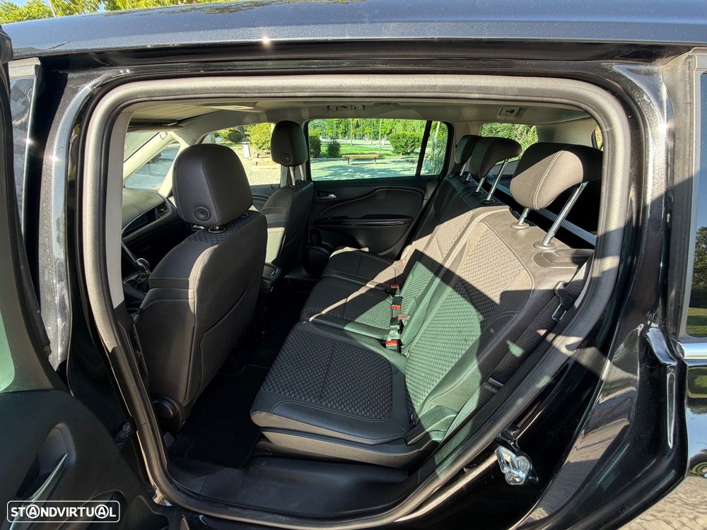 Opel Zafira 1.6 CDTi Dynamic S/S - 23