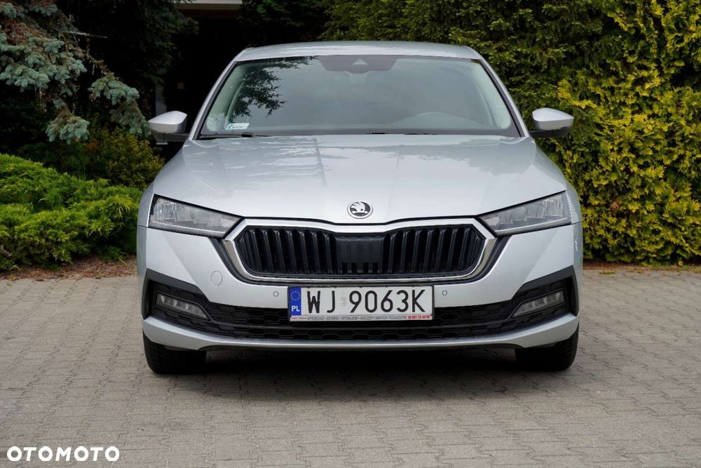 Skoda Octavia 2.0 TDI Ambition DSG - 5