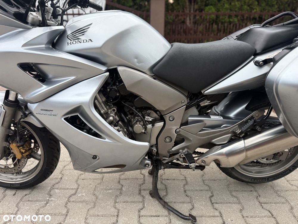 Honda CBF - 19